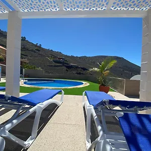 Colon Y Apartahotel
